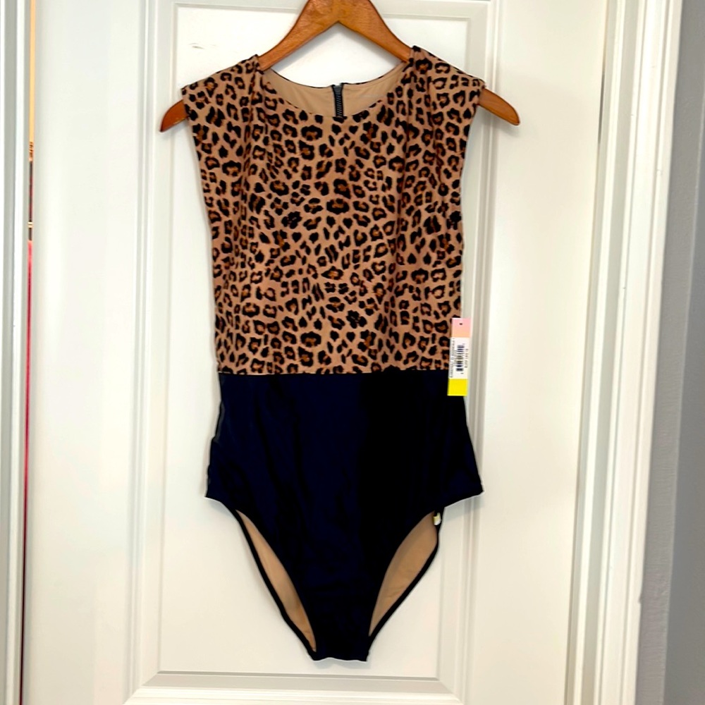 Summersalt swim size 10 one piece NWT